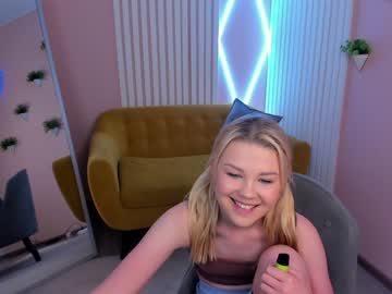 webcam girl betty_blush live cam image #3274289
