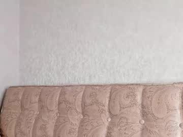 webcam girl lorettadunnelli live cam image #7109203