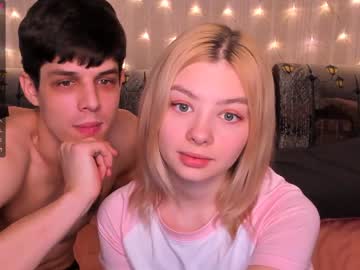 webcam couple angelinamike live cam image #1241883