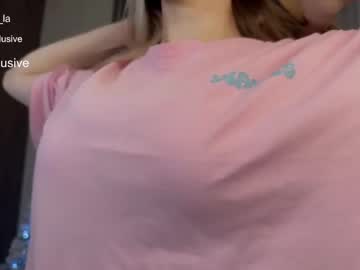 webcam girl tatti_1 live cam image #6105536