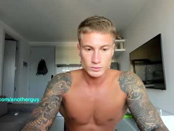 webcam man anotherguyonyourscreen live cam image #3715662