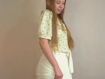 webcam girl hey_heiley live cam image #7102317
