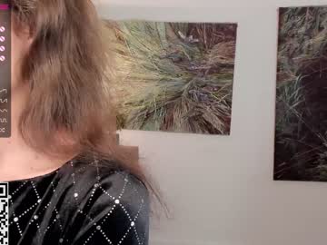 webcam girl a_whole_eternity live cam image #6461402