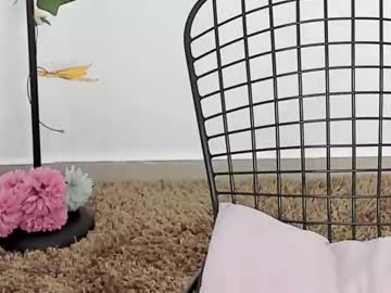 webcam girl nina_ponse live cam image #7015884