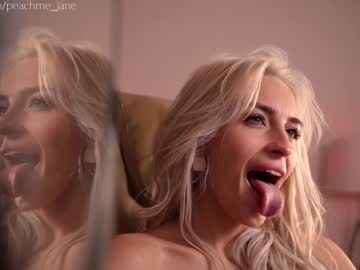 webcam girl peach_me live cam image #613655