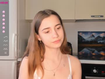 webcam girl emilybrowne live cam image #3887357