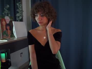 webcam girl lenaelisabeth live cam image #6241174