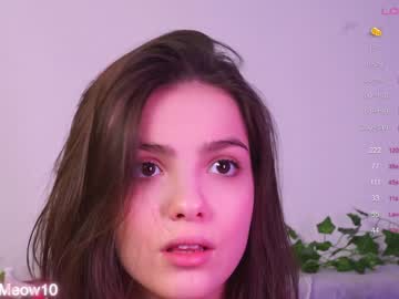 webcam couple emiliacourtney live cam image #6850646