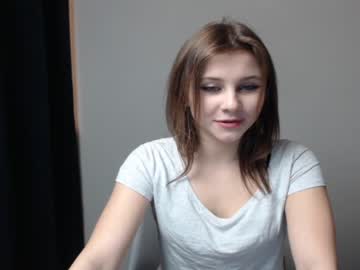 webcam girl relax_nina live cam image #790081