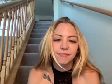 webcam girl sophiaxellen live cam image #2308471