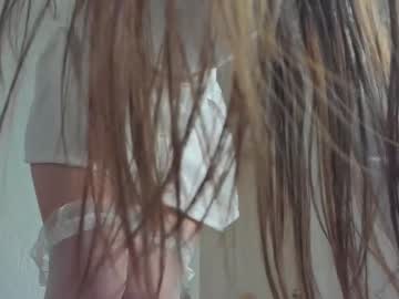 webcam girl qtiee live cam image #1797383