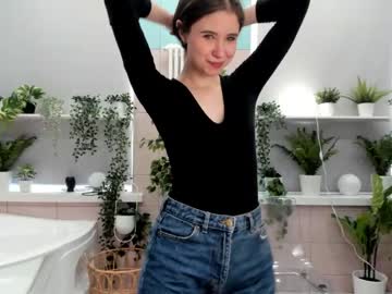 webcam girl nextdoor_cuttie live cam image #1729363
