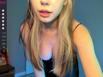 webcam girl deniseone live cam image #2485625