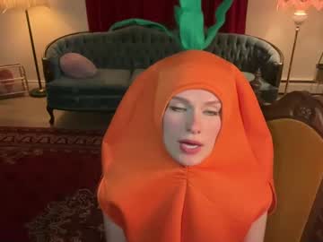 webcam girl bigredcarrott live cam image #4886211