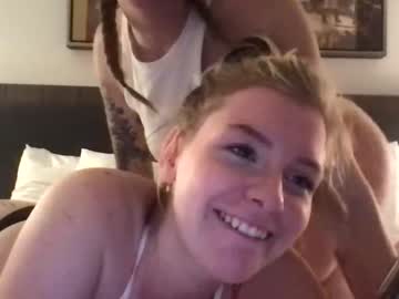 webcam girl kristycreme live cam image #1764310