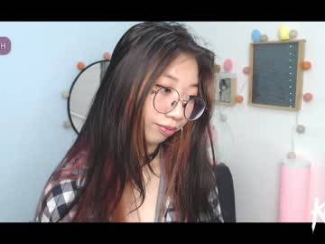 webcam girl kanna_hh live cam image #2757714
