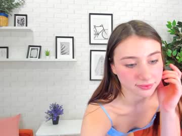 webcam girl marine_davey live cam image #1765259