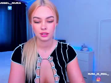webcam girl 8a8y_nura live cam image #4045046
