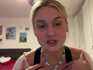 webcam girl sarahsapling live cam image #5449946