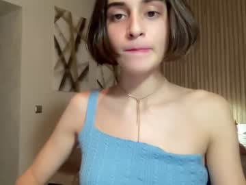 webcam girl crown_of_vice01 live cam image #3161242