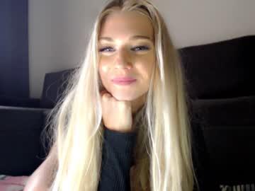 webcam girl pervyblonde live cam image #1909287