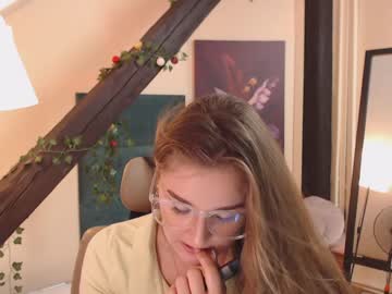 webcam girl abi_i live cam image #2541345