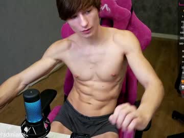 webcam man holiday_boys live cam image #3238533