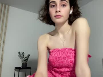 webcam girl crown_of_vice01 live cam image #3821323