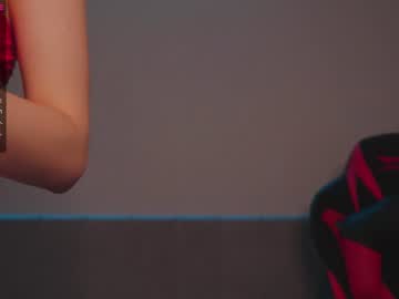 webcam girl angella_kleee live cam image #3271222