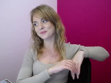 webcam girl melanie_pure live cam image #3538091