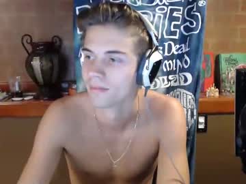 webcam man kjam3s live cam image #2809354
