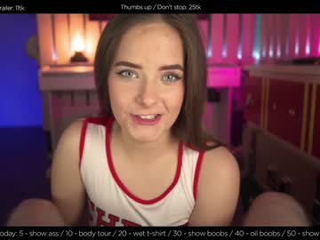 webcam girl hermione_potter_couple live cam image #2899381