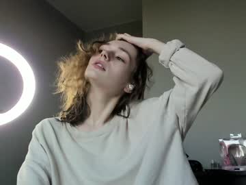 webcam girl mxxnsxsul live cam image #2413360