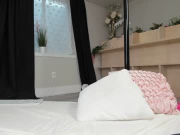 webcam girl fit_american_girl live cam image #5308235