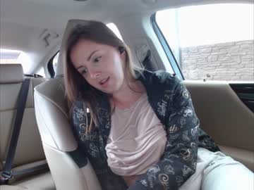 webcam girl juicy_peach88 live cam image #4253205