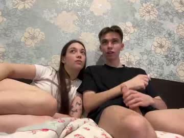 webcam couple luis7777hui live cam image #6751378
