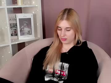 webcam girl marijensen_ live cam image #7099265