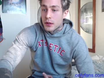 webcam man sonic12_12 live cam image #832337