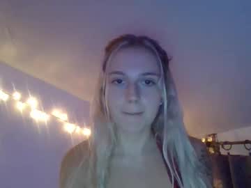 webcam girl naughtynina4 live cam image #7030596