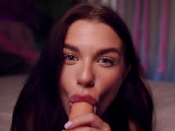 webcam girl jacky_smith live cam image #2052923
