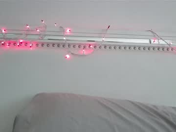 webcam girl genesismoselle live cam image #4513740