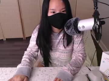 webcam girl alice_lee18 live cam image #6042568