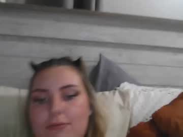 webcam girl ittybittytitties9 live cam image #4437017