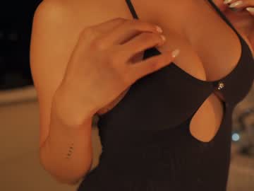 webcam girl honeyco57 live cam image #5992821