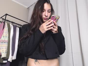 webcam girl friend_foryou live cam image #4254901