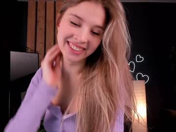 webcam girl milablush live cam image #4252834