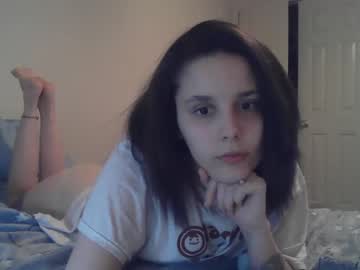 webcam girl sillymadi live cam image #3024342