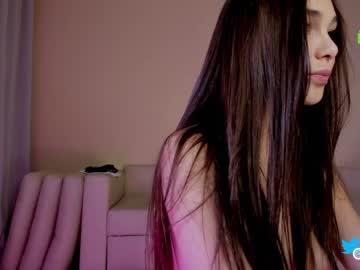 webcam girl hollyextra live cam image #4635619