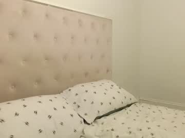 webcam girl lucydelovely live cam image #3569472