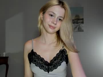 webcam girl hi_popsy live cam image #6300845